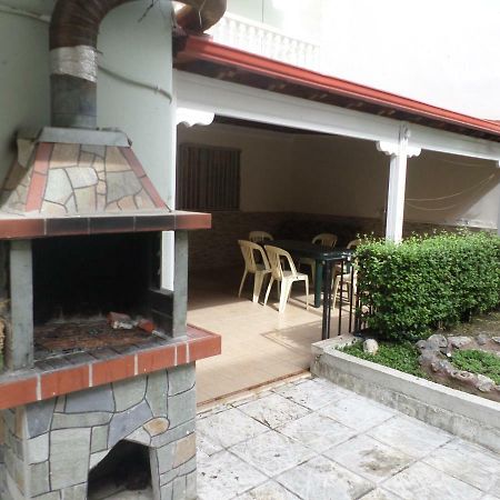 Hotel Dioni Paralía Exterior foto