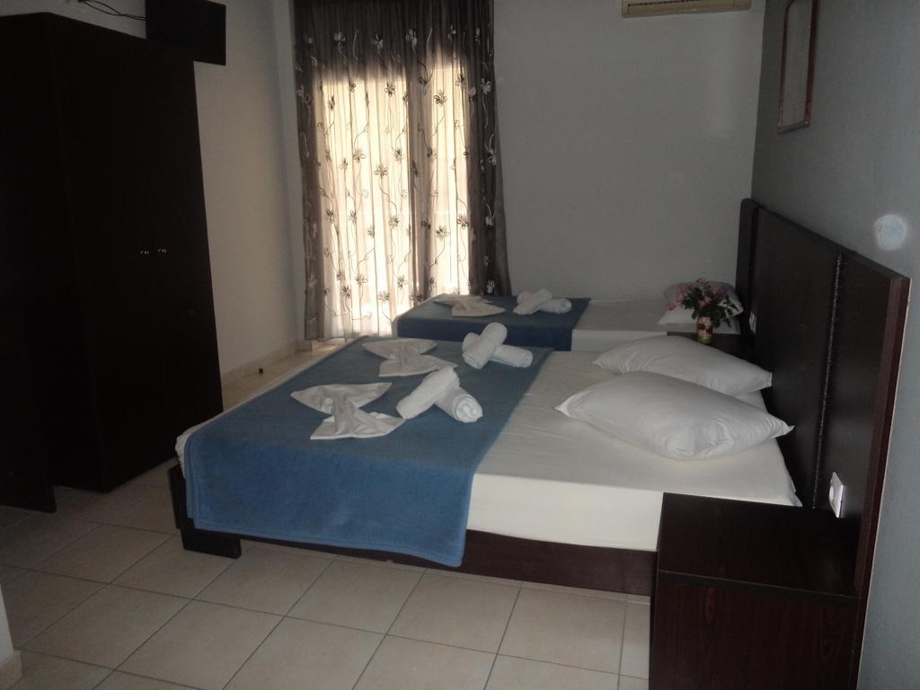 Hotel Dioni Paralía Zimmer foto