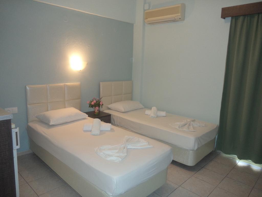 Hotel Dioni Paralía Zimmer foto