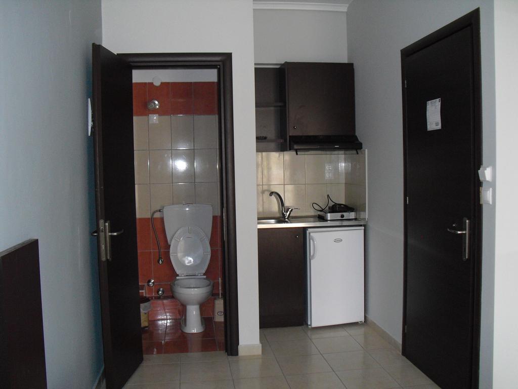 Hotel Dioni Paralía Zimmer foto